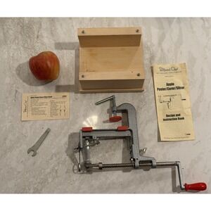 The Pampered Chef Apple Peeler Corer Slicer